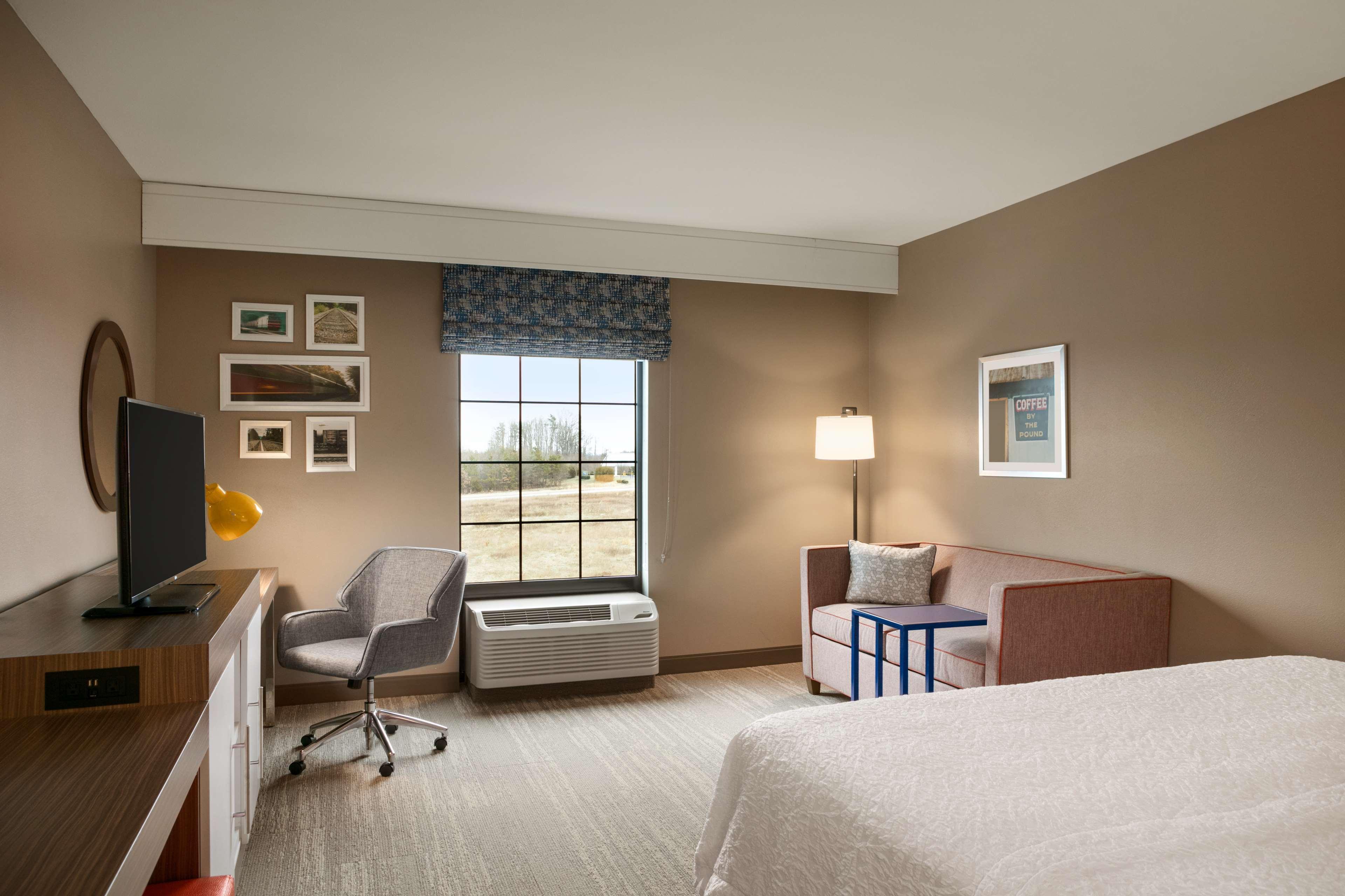 Hampton Inn Kernersville Eksteriør billede